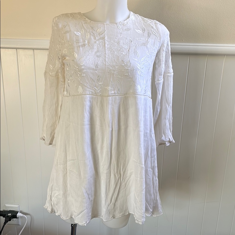 Lulu's White Floral Dress